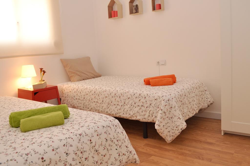 Bcn4Days Apartments L'Hospitalet de Llobregat Kültér fotó